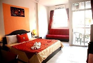 Casa Bonita Guest House Patong Dış mekan fotoğraf